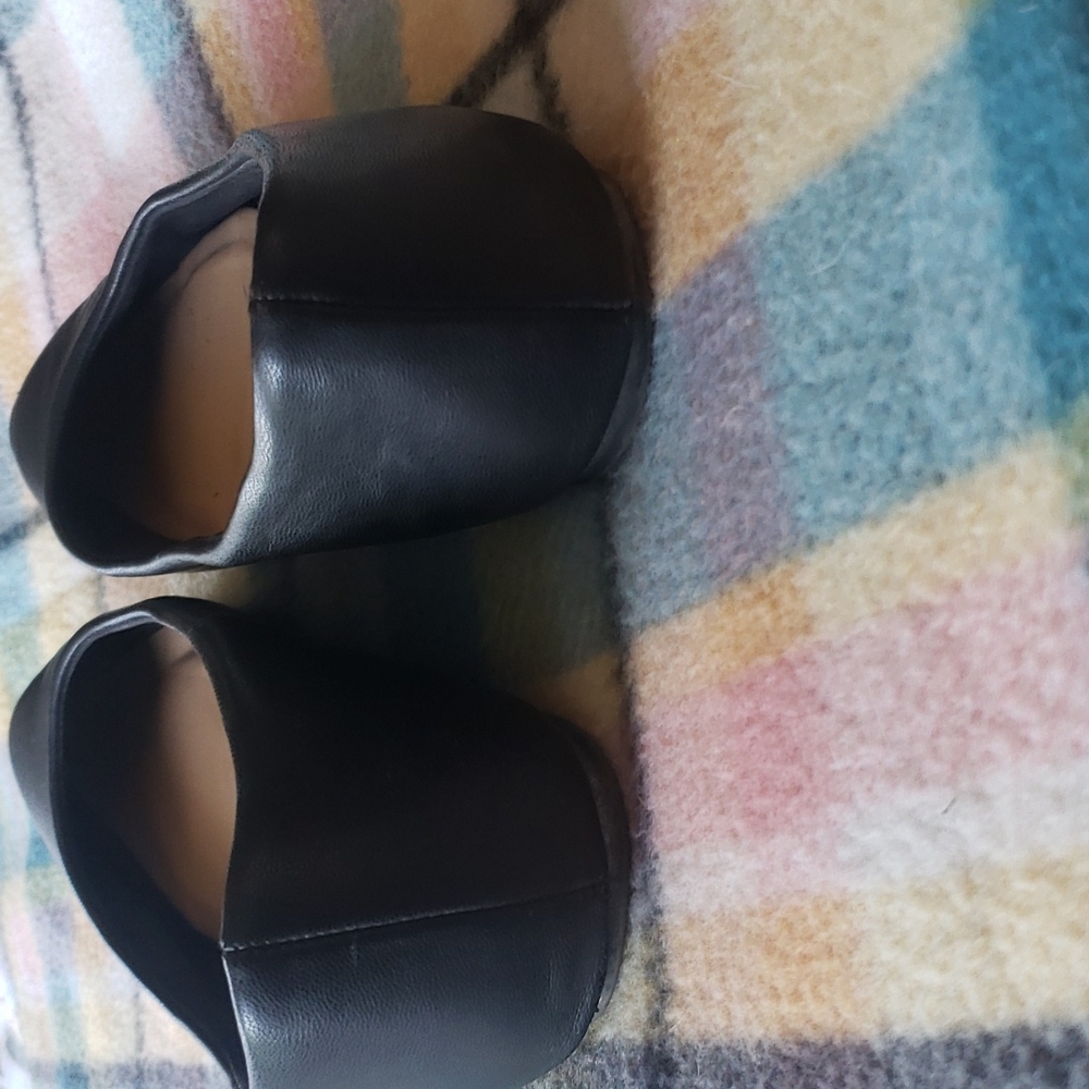 A new day Black Flats 🖤 - Picture 3 of 5